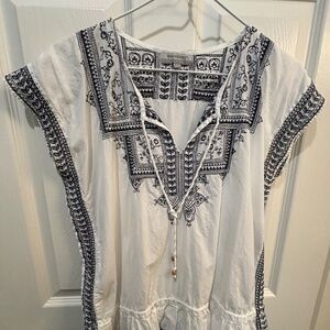 World Market White Tunic Top Size S/M